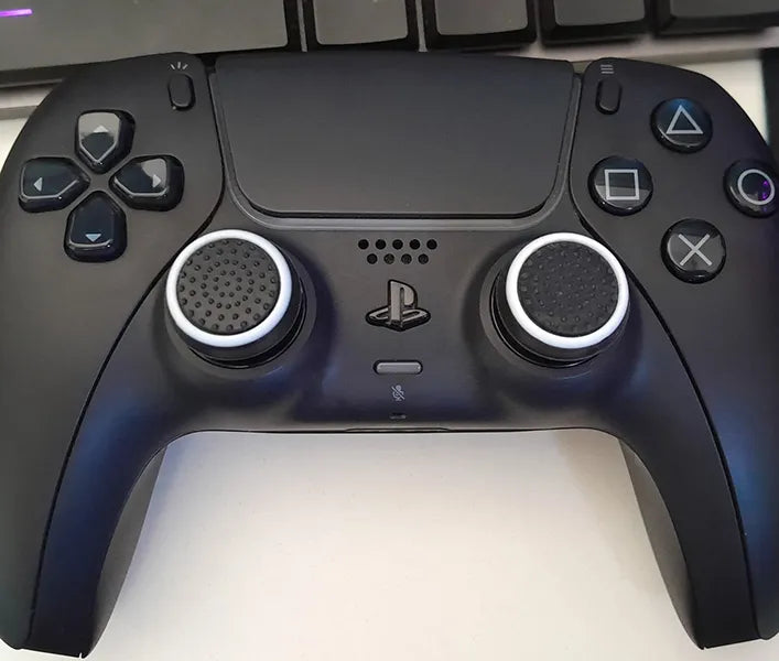 PS5 Controller thumbstick Grips Customer Image 3